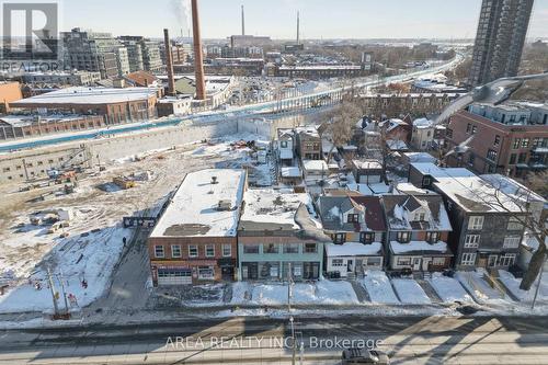 839-841 Gerrard Street E, Toronto, ON 