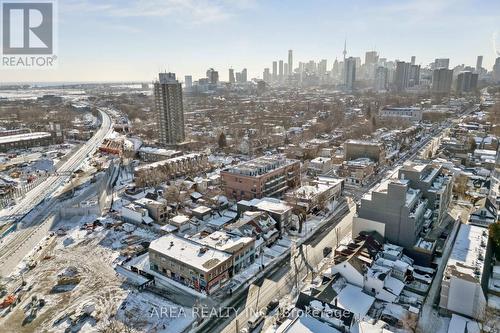 839-841 Gerrard Street E, Toronto, ON 