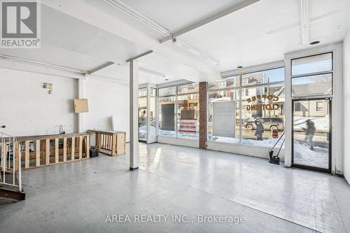 839-841 Gerrard Street E, Toronto, ON 