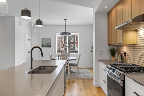 16-2310 Guthrie Rd, Comox, BC 