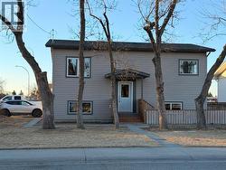 4834 62 Avenue  Taber, AB T1G 1J2