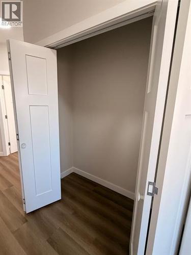 4834 62 Avenue, Taber, AB - Indoor Photo Showing Other Room