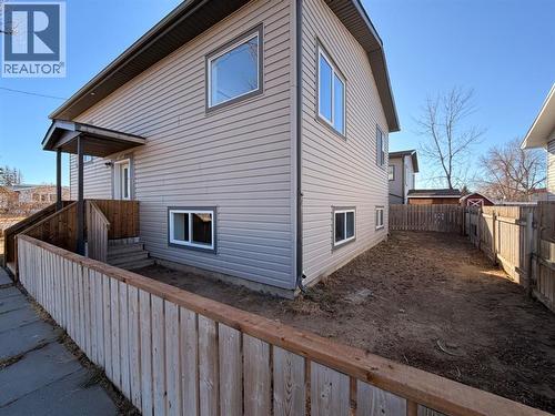 4834 62 Avenue, Taber, AB - Outdoor With Exterior