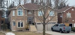 119 METCALFE DRIVE  Bradford West Gwillimbury, ON L3Z 3J2