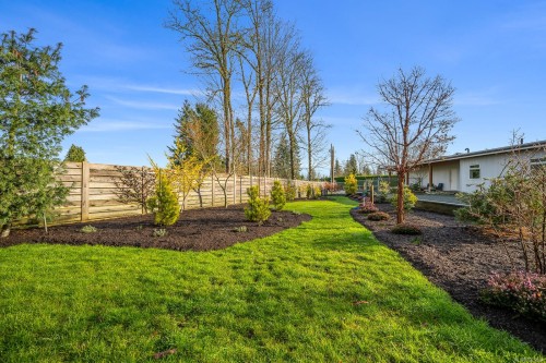 3767 Maple Lane, Royston, BC 