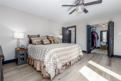 1100 Back Rd, Courtenay, BC 