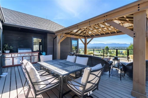 1100 Back Rd, Courtenay, BC 