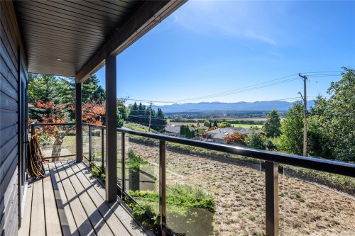 1100 Back Rd, Courtenay, BC 