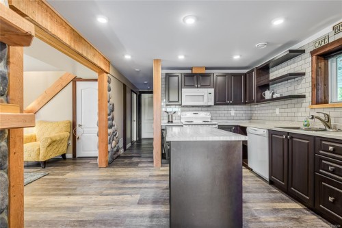 4113 Twigg Rd, Campbell River, BC 