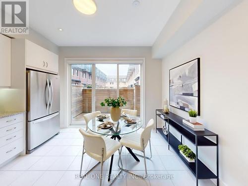 2161 Lillykin Street, Oakville, ON - Indoor