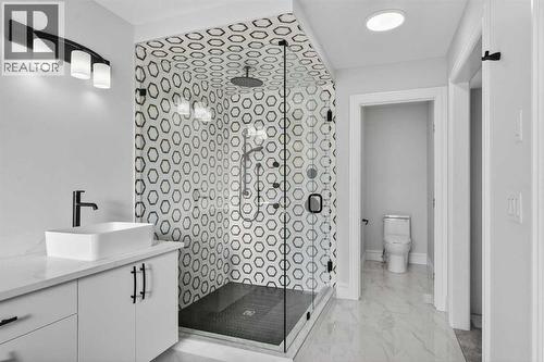 98 Waterford Crescent, Chestermere, AB - Indoor Photo Showing Bathroom