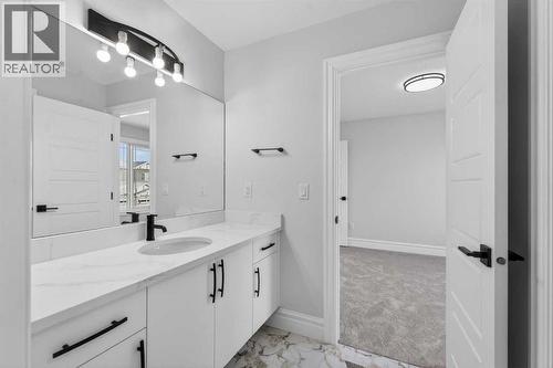 98 Waterford Crescent, Chestermere, AB - Indoor Photo Showing Bathroom