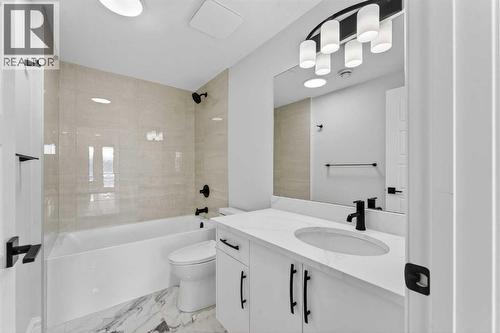 98 Waterford Crescent, Chestermere, AB - Indoor Photo Showing Bathroom