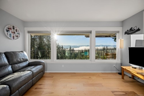 1179 Moore Rd, Comox, BC 