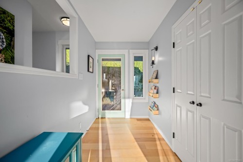 1179 Moore Rd, Comox, BC 