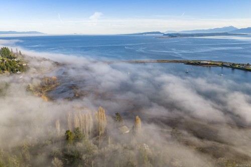 1179 Moore Rd, Comox, BC 