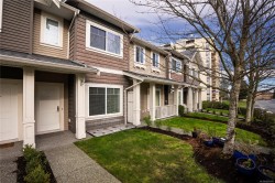 204-1675 Crescent View Dr  Nanaimo, BC V9S 0A8