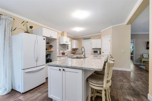 9023 Crofton Rd, Chemainus, BC 