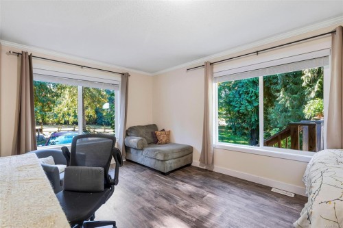 9023 Crofton Rd, Chemainus, BC 