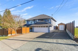 10931 Lytton Rd  Saltair, BC V9G 1Z6