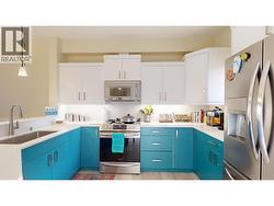 3996 Beach Avenue Unit# 205  Peachland, BC V0H 1X5