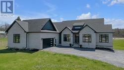 245 MANN DRIVE  Kingston (City North Of 401), ON K7L 0G2