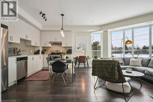 320 Plains Road E Unit# 211, Burlington, ON - Indoor Photo Showing Kitchen