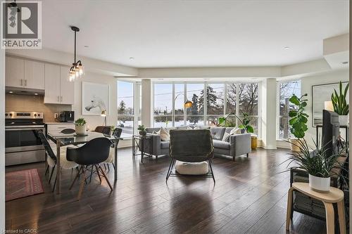 320 Plains Road E Unit# 211, Burlington, ON - Indoor