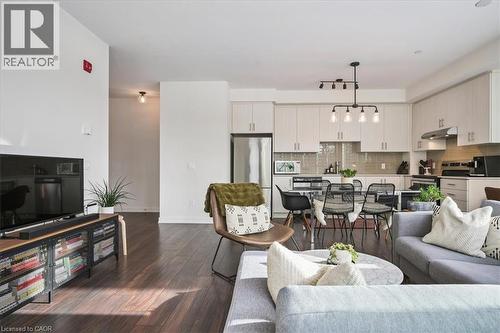 320 Plains Road E Unit# 211, Burlington, ON - Indoor