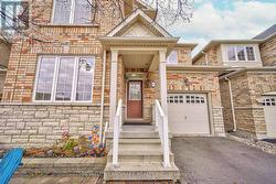 83 HAWKSBURY ROAD  Markham, ON L6E 0E8