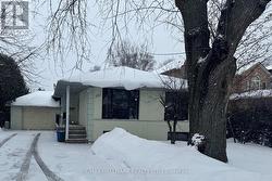 BSMT - 207 LAWRENCE AVENUE  Richmond Hill, ON M4C 1Z7