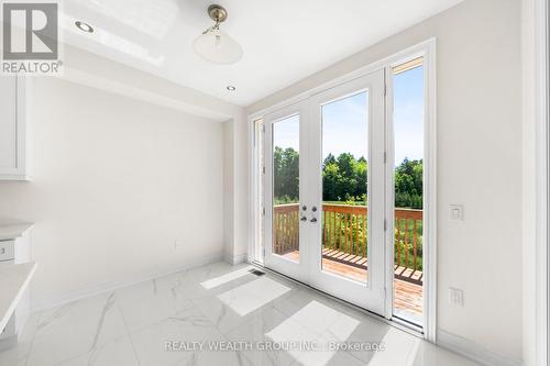 261 Seaview Heights, East Gwillimbury, ON -  Photo Showing Other Room