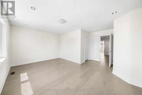 261 Seaview Heights, East Gwillimbury, ON - Indoor Photo Showing Other Room