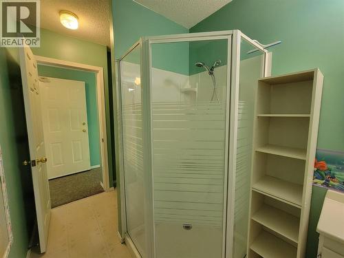 604 11Th Avenue, Keremeos, BC - Indoor
