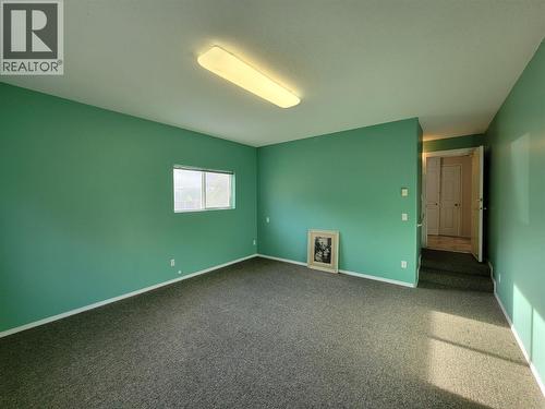 604 11Th Avenue, Keremeos, BC - Indoor Photo Showing Other Room