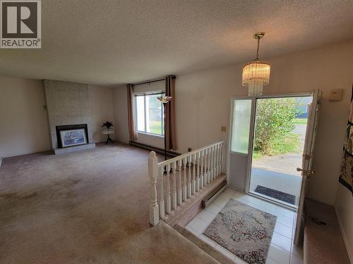 604 11Th Avenue, Keremeos, BC - Indoor With Fireplace