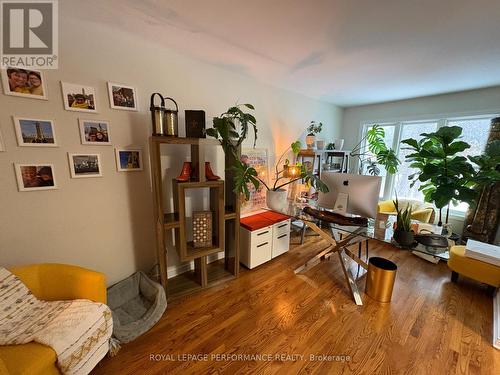 104 Blackburn Avenue, Ottawa, ON - Indoor