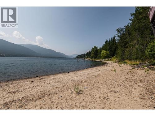 6802 Marian Lane, Nelson, BC 