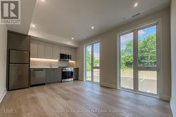 6 - 14 STEVENSON STREET N  Guelph (St. George's), ON N1E 5A4