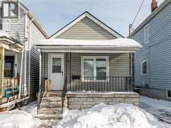 92 FREDERICK Avenue  Hamilton, ON L8H 4K6