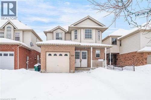 224 PINELAND Court  Waterloo, ON N2T 2S3