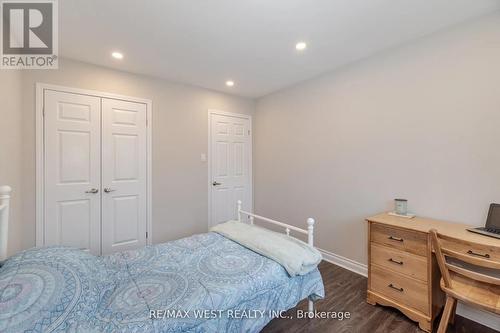 Upper - 75 Wright Crescent, Caledon, ON - Indoor Photo Showing Bedroom