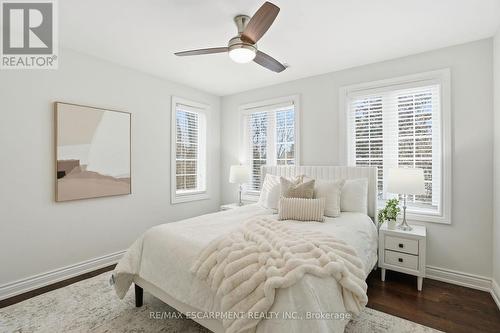 92 Wanita Road, Mississauga, ON - Indoor Photo Showing Bedroom