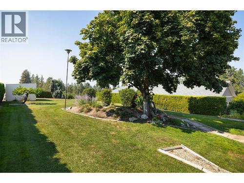 3970 June Springs Road, Kelowna, BC - Outdoor