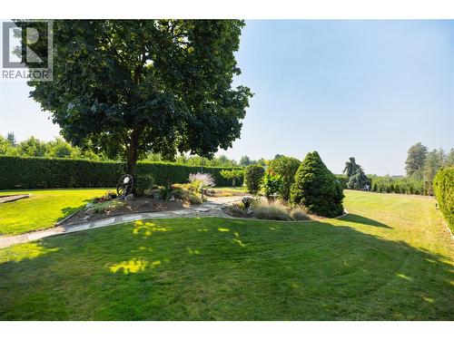 3970 June Springs Road, Kelowna, BC - Outdoor