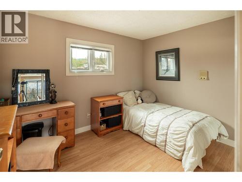 3970 June Springs Road, Kelowna, BC - Indoor Photo Showing Bedroom