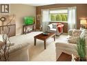 3970 June Springs Road, Kelowna, BC  - Indoor Photo Showing Living Room 