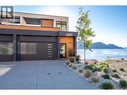 6007 Princess Street  Peachland, BC V0H 1X7