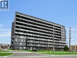 3200 DAKOTA Common Unit# B301  Burlington, ON L7M 2A7