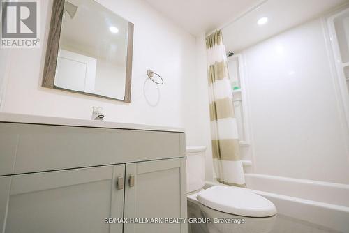 924 Bermuda Avenue, Ottawa, ON - Indoor Photo Showing Bathroom